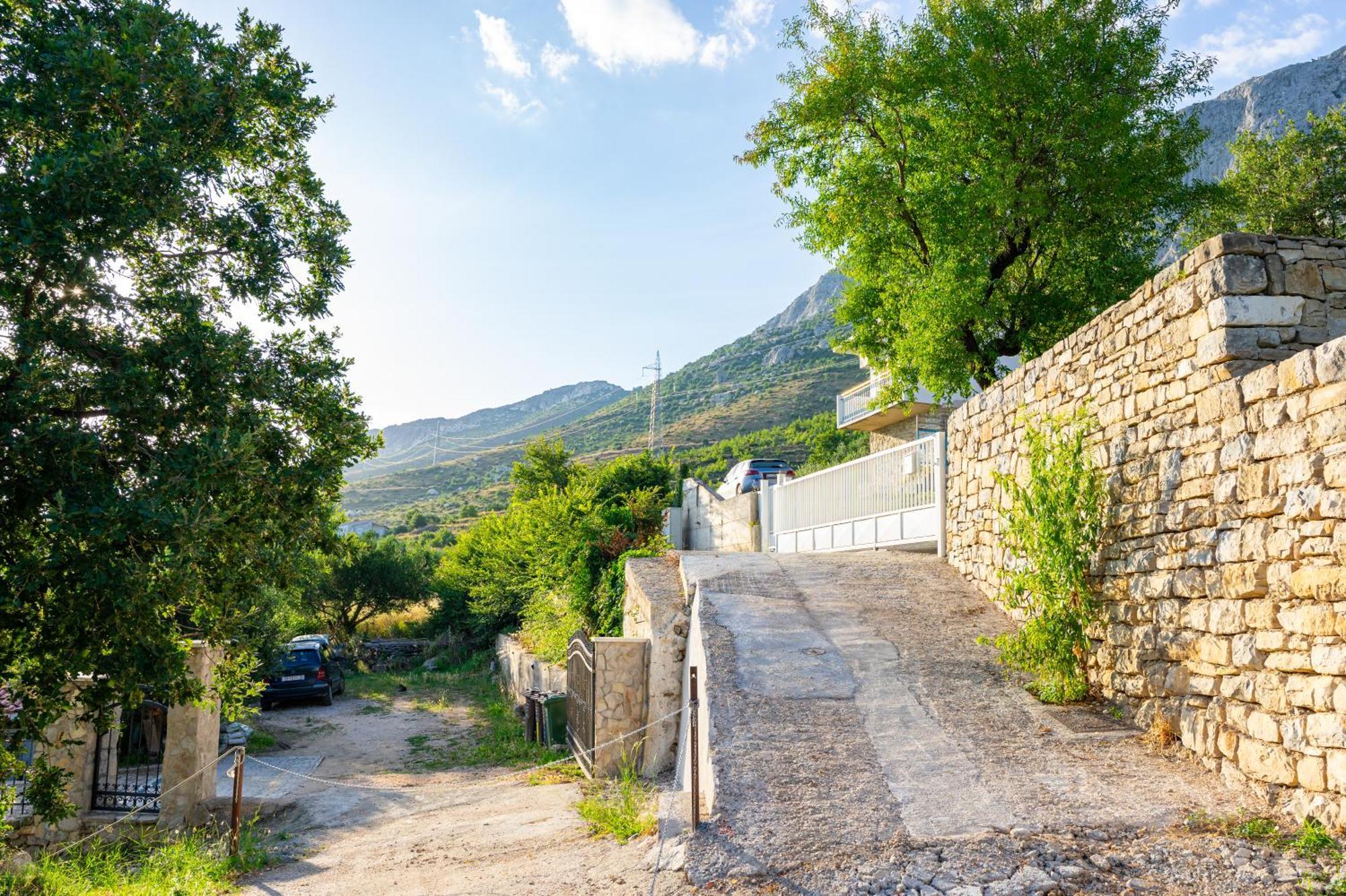 Olive Garden House In Zrnovnica With A View & Bbq Villa ภายนอก รูปภาพ