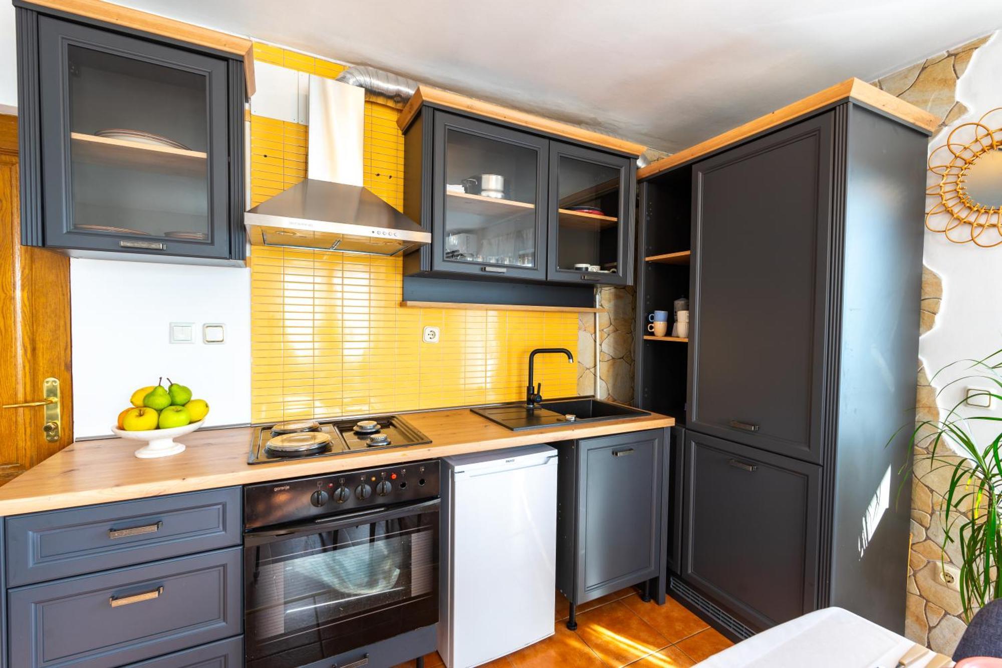 Olive Garden House In Zrnovnica With A View & Bbq Villa ภายนอก รูปภาพ